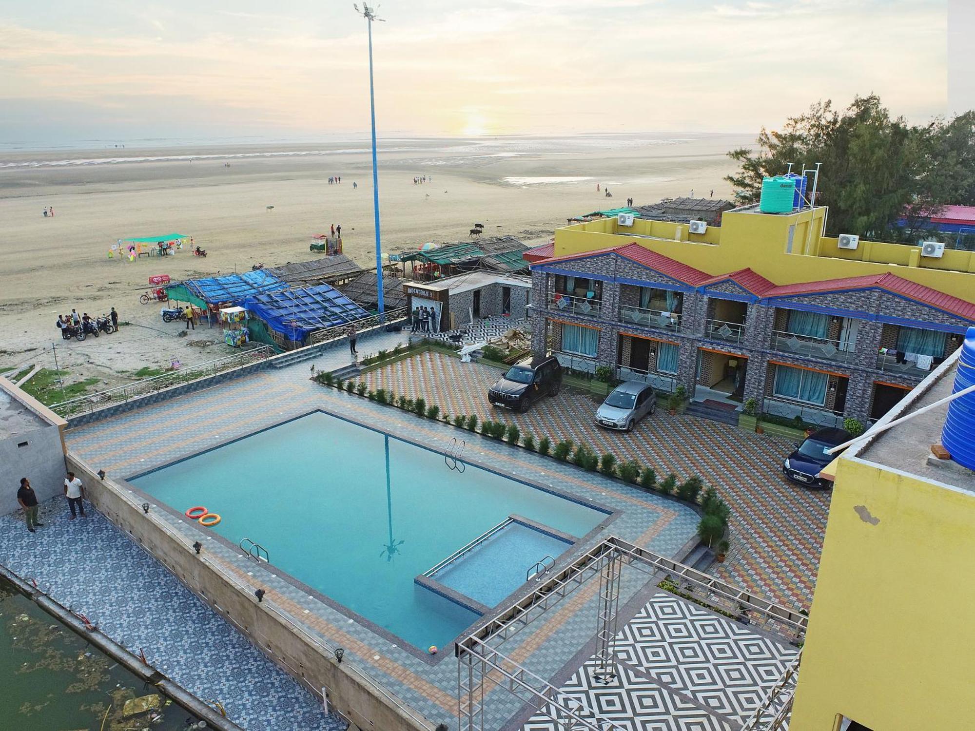 Goa Beach Resort On Beach Mandarmani Exteriér fotografie